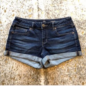 Dark Rinse Cuffed Denim Shorts, JR Size 7, NWOT